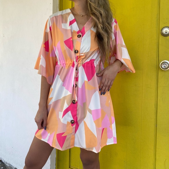 Abstract beach dress - Picture 4 of 5